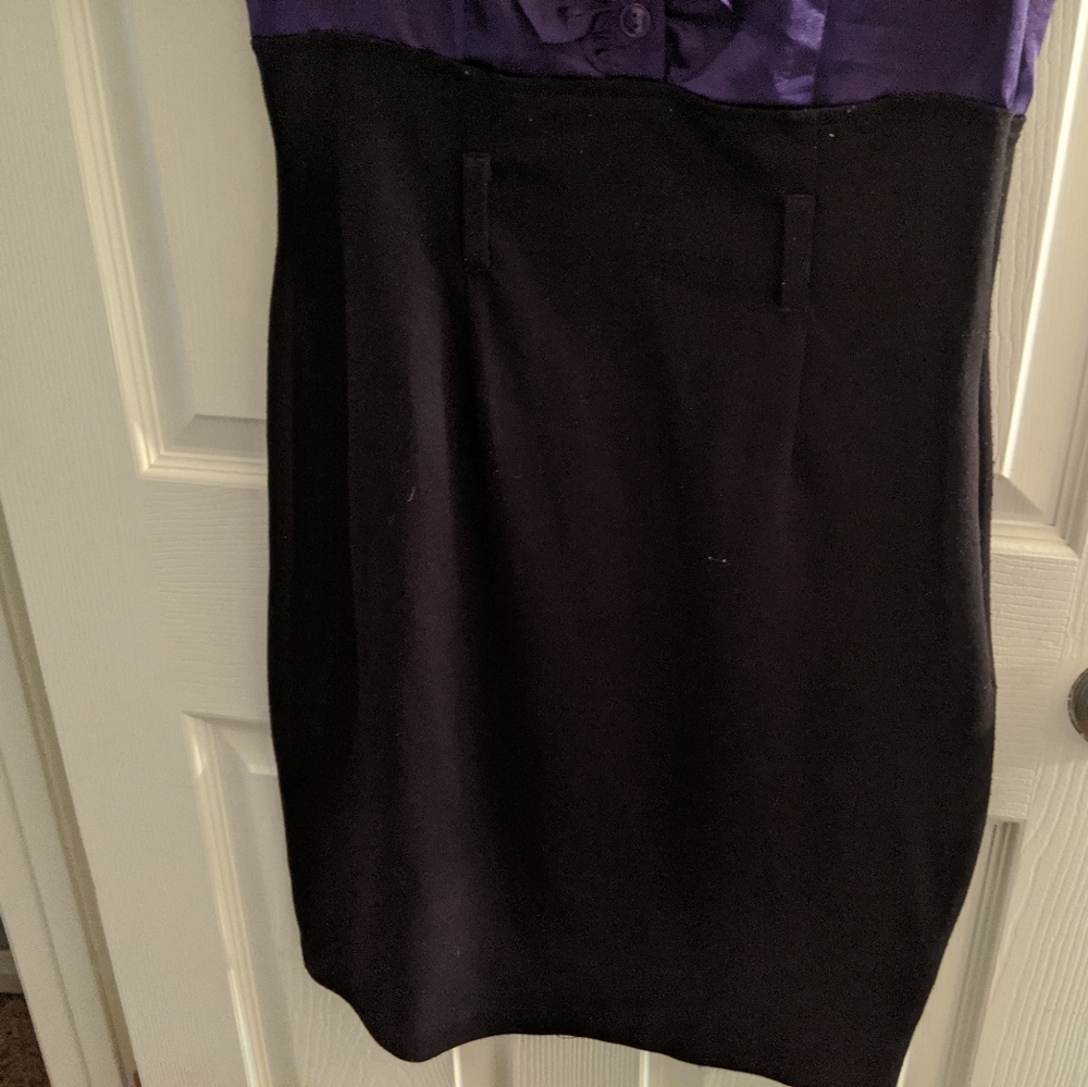 Signature London Ruffled Top Dress - Picture 4 of 4